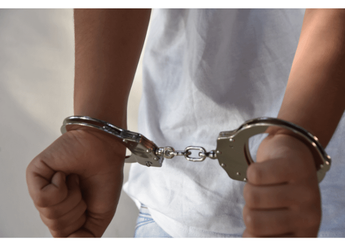 חקירה תחת אזהרה לקטין